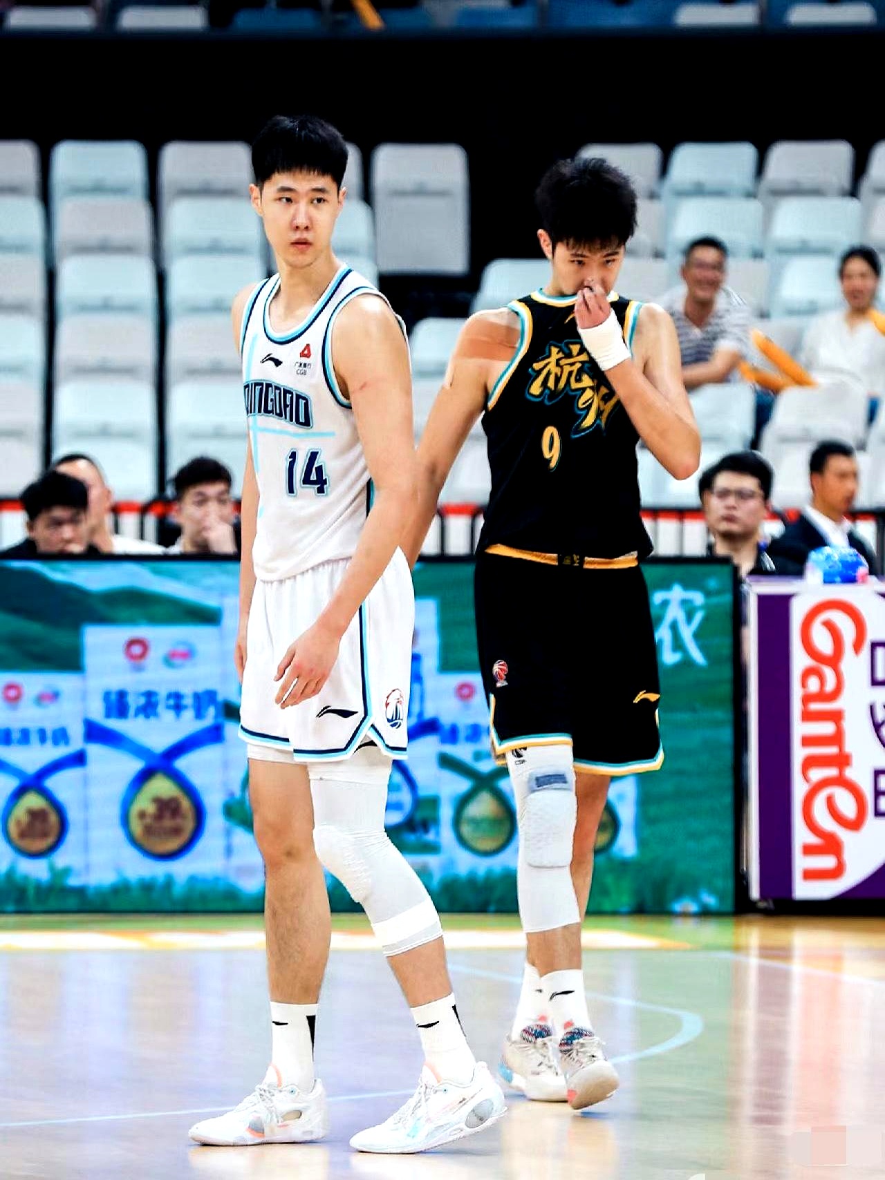 九游娱乐下载-关于亚冠转会期走向成谜,广厦男篮绝杀压哨,信心回归,控场能力受关注的信息